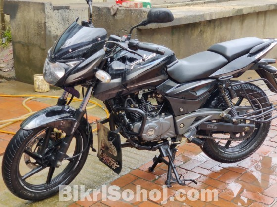 Bajaj pulsar 2019 DD